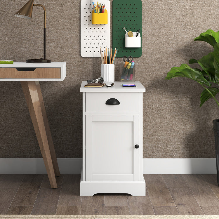 End Table with Charging Station and Flip Top